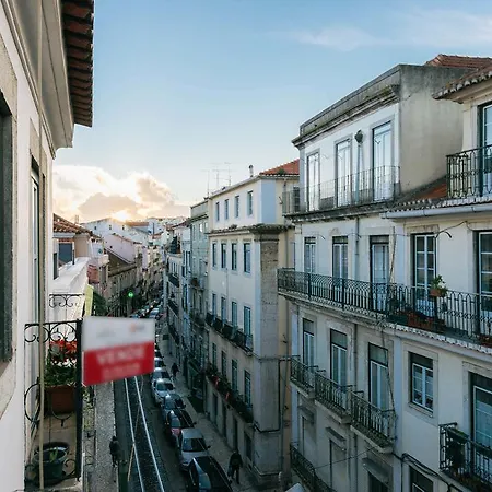 Not Guilty Duplex At Bairro Alto Daire *