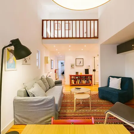 Not Guilty Duplex At Bairro Alto * ליסבון