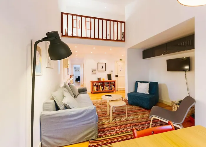 Not Guilty Duplex At Bairro Alto شقة Lisboa