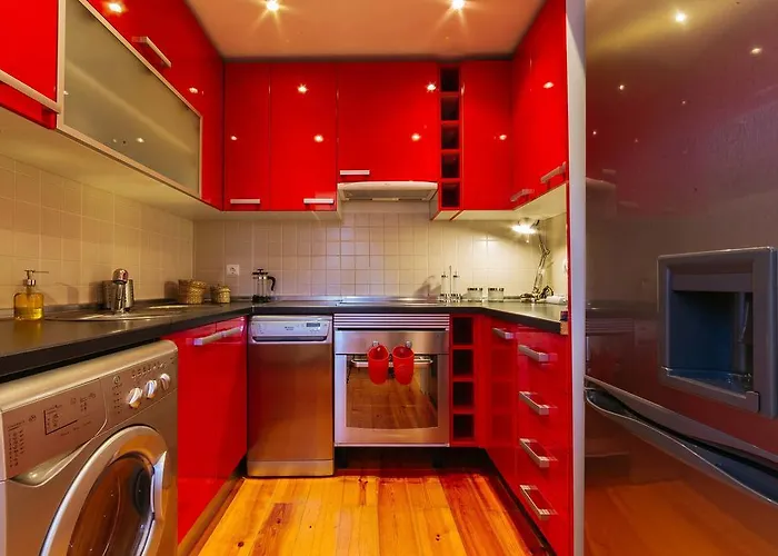 Not Guilty Duplex At Bairro Alto Lisboa